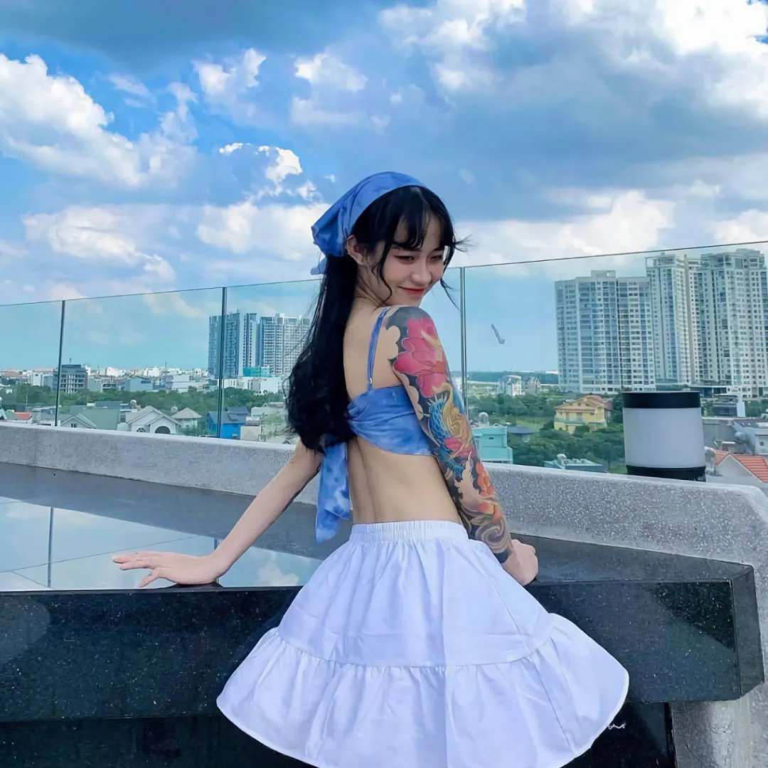 蓝色栀子